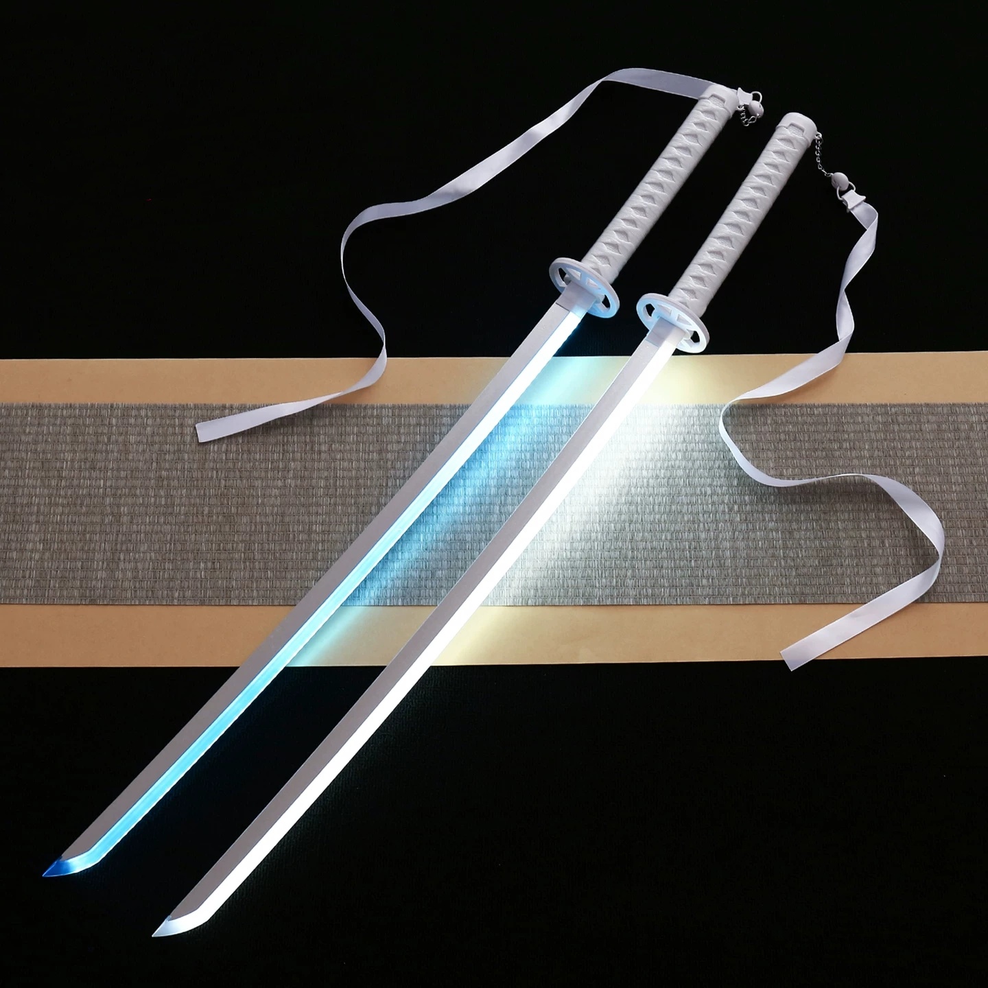 40 بوصة توهج بليتش كاتانا مصبا - مراجعة Anime Cosplay Katana وسعره