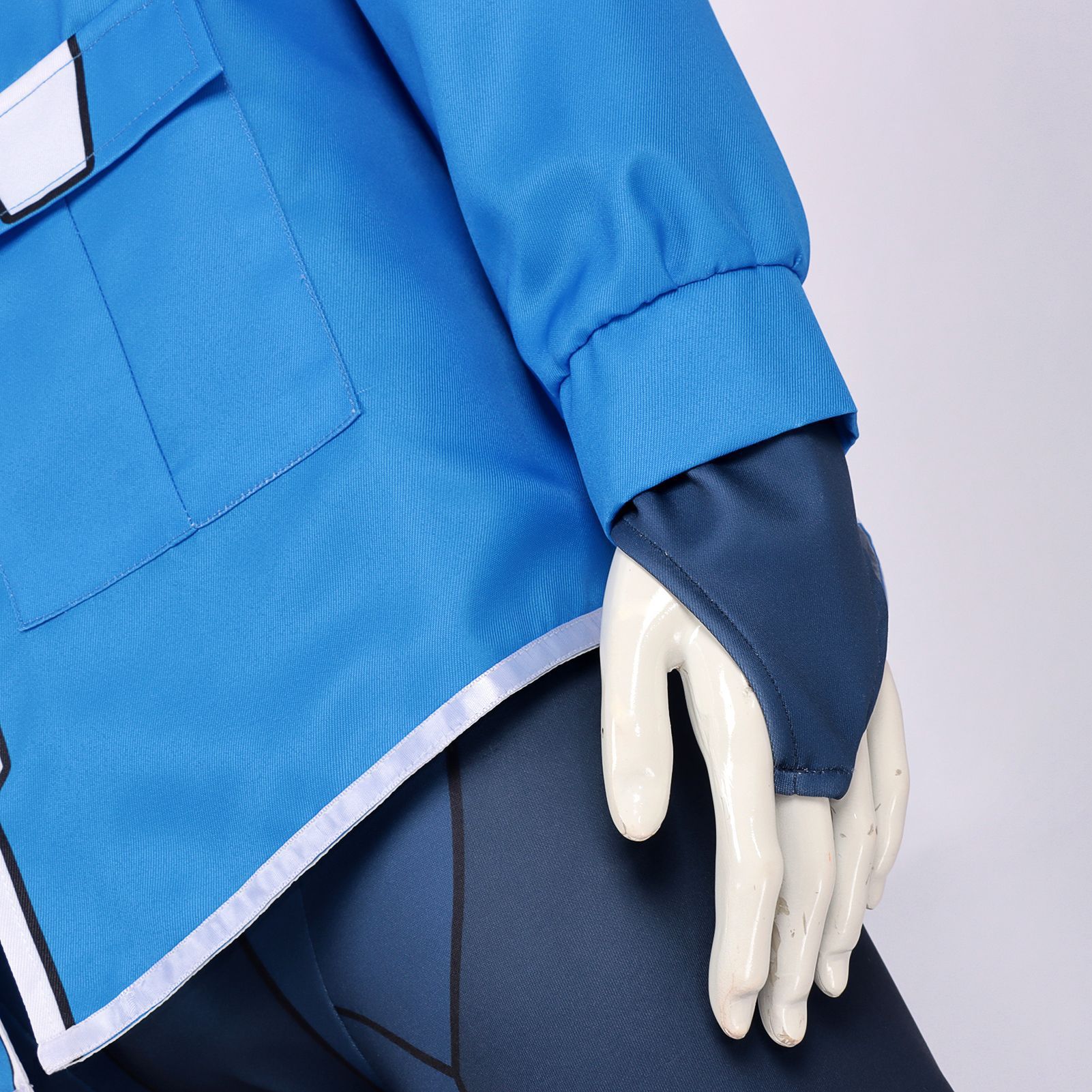 زي تنكري كود نام دي (Code Name - مراجعة Anime Cosplay Name وسعره
