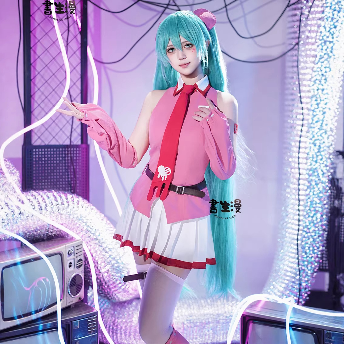 أزياء تنكرية لعروض الهالوين وع - مراجعة Anime Cosplay 2026 وسعره