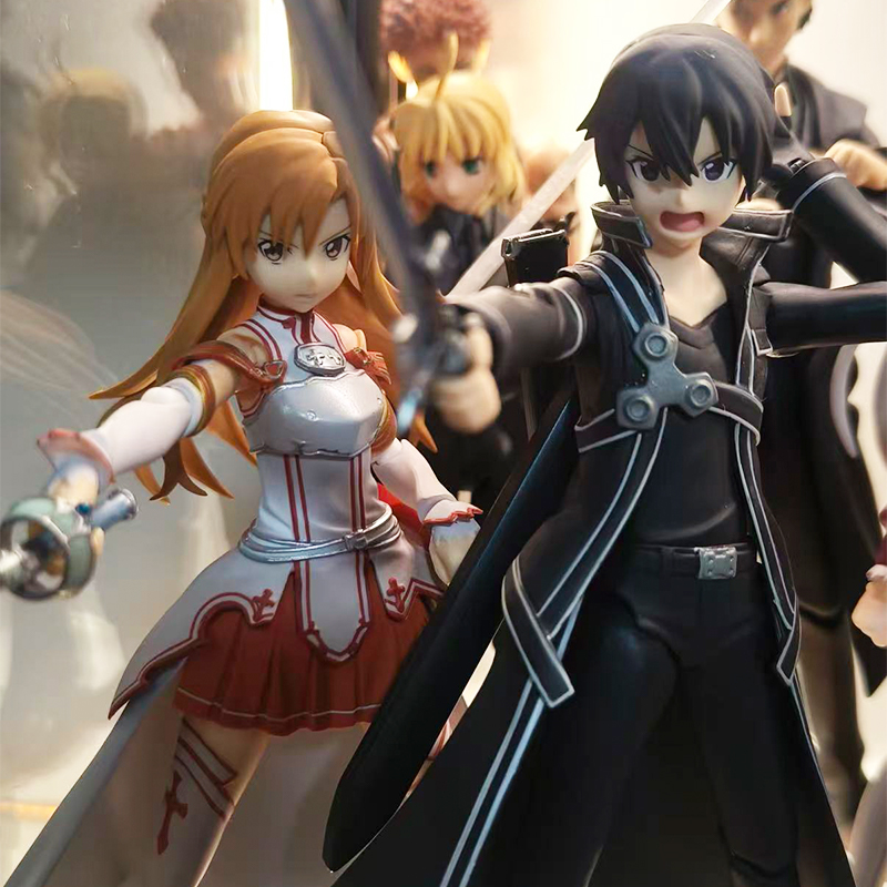 مجسمات أنمي سورد آرت أونلاين ل - مراجعة Sword Art Online Cape وسعره